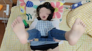 男朋友口我太舒服受不了台湾约炮大神胖Tiger 网约D罩杯的巨乳美女，兼职外围，酒店性爱服务