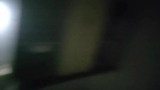 痉挛高潮，不让她拔出来，一直在抖。