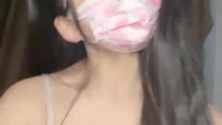 丰满型大奶子骚货，技术一流，小逼吸着我鸡巴不放，这谁能顶得住